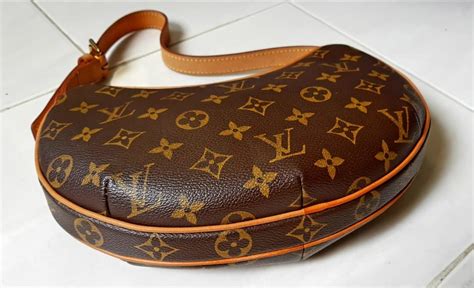 louis vuitton kidney bag|Louis Vuitton designer belt bag.